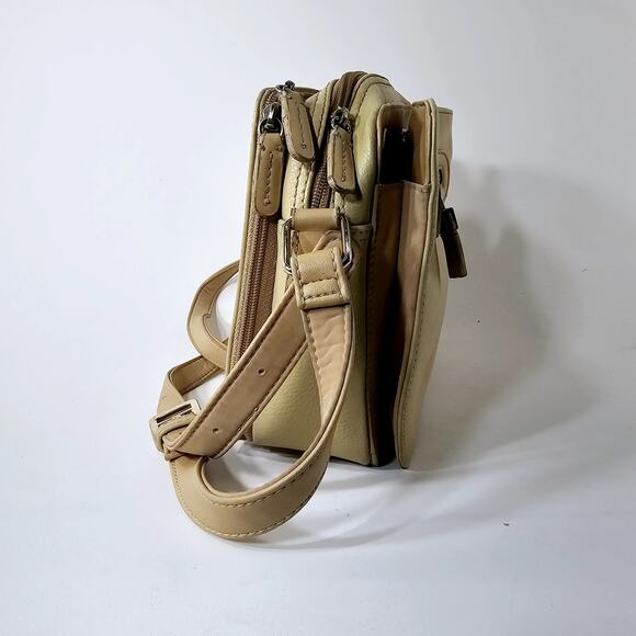 Liz Claiborne Accessories Sand Crossbody Purse Shoulder Bag Zippered Classiccore - Picture 4 of 14